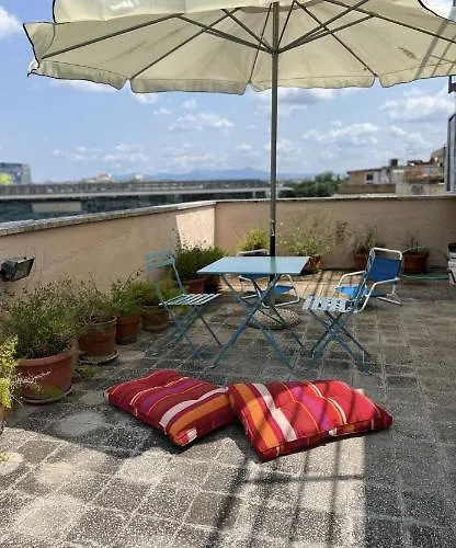 Apartment Con Ampio Terrazzo